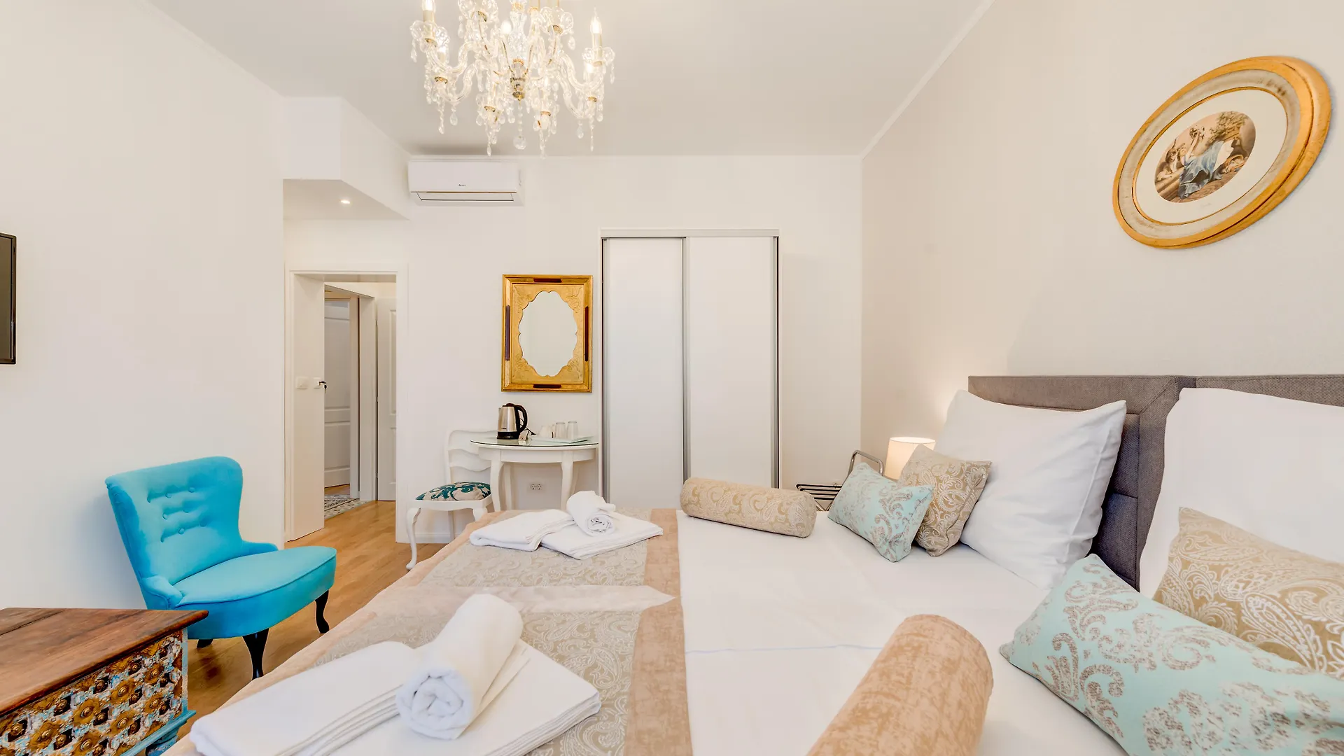 **** ベッド・アンド・ブレックファスト Le Monde Luxury Accommodation スプリト クロアチア