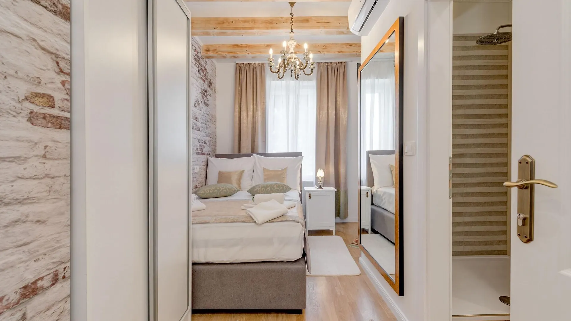 Le Monde Luxury Accommodation スプリト