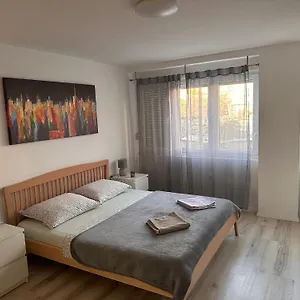 Ella Mare Apartment Zadar